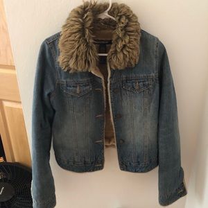 Abercrombie & Fitch Jean Jacket with Fur